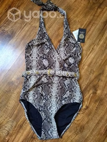 Lindo traje de baño nuevo