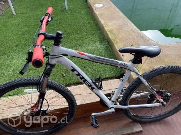 Bicicleta TREK 3700