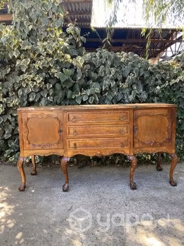 Buffet chippendale