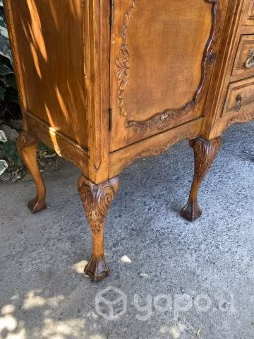 Buffet chippendale