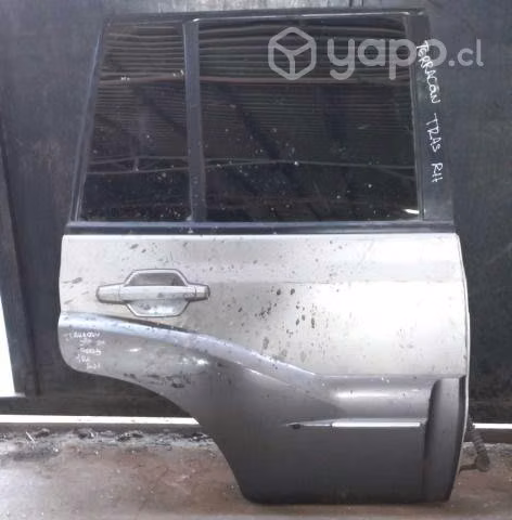 Puerta Hyundai Terracan trasero derecho(T/crédito