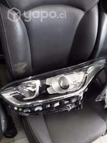 Óptico Kia cerato 2020