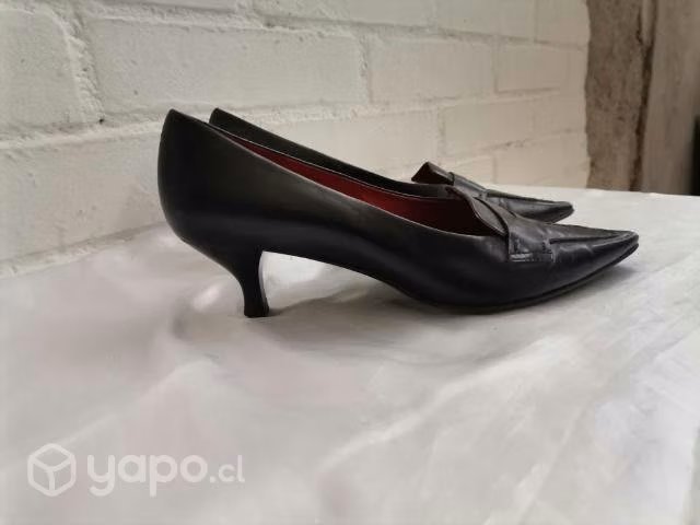Zapatos negros