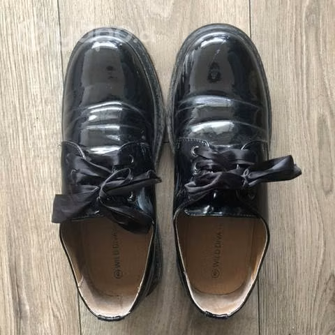 Zapatos Negros