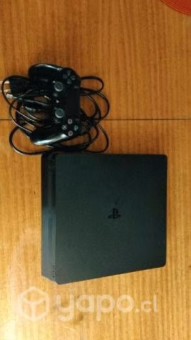 PS4 SLIM