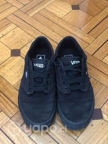Vans negras talla 40