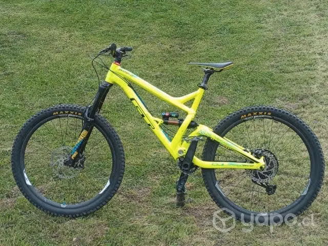 Bicicleta gt sanction team