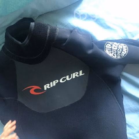 traje de neopreno surf