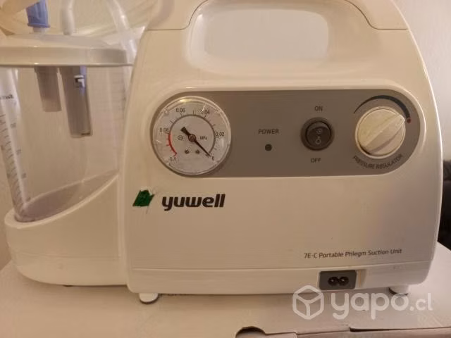 Maquina de aspiración y filtros de traqueotomia