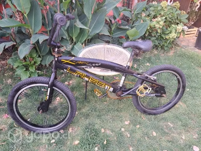 Bicicleta BMX marca Lahsen - Imagen 4