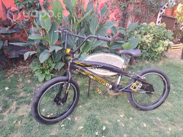 Bicicleta BMX marca Lahsen - Imagen 2