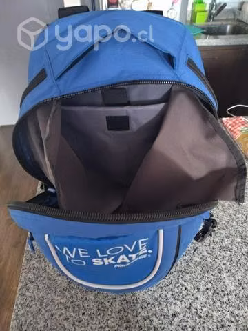 Mochila porta patines WE LOVE SKATE