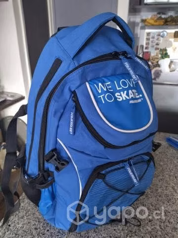 Mochila porta patines WE LOVE SKATE