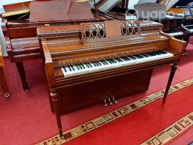 Piano vertical Everett Americano - Imagen 4