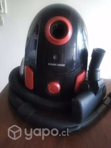 Aspiradora black&Decker modelo VCBD601-CL