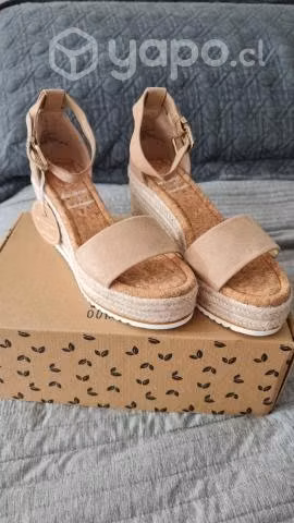 Sandalias Hush Puppies Camel Talla 38 - Nuevas - Imagen 5