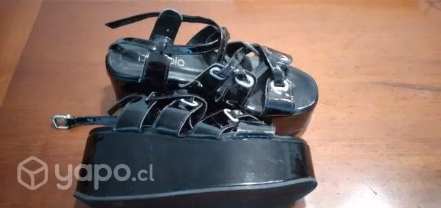 Chalas marca Paruolo 35 cuero