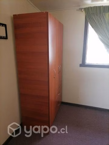 Closet dos puertas -con dos cajones