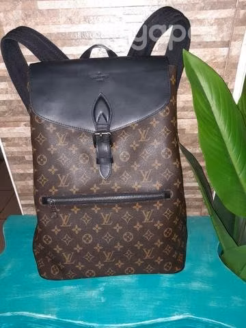 Mochila Louis Vuitton original