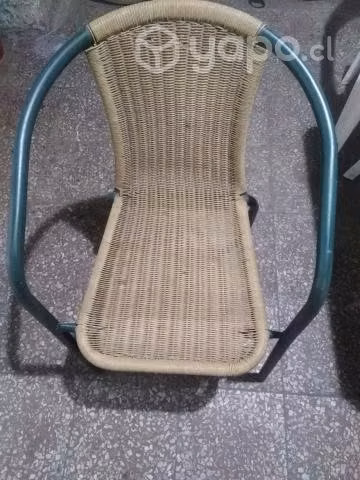Mesa Plástica Wenco c/ 6 Sillas y Quitasol - Imagen 3