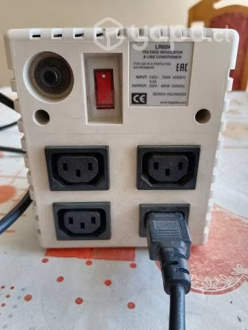 Regulador de voltaje tripp lite 600W