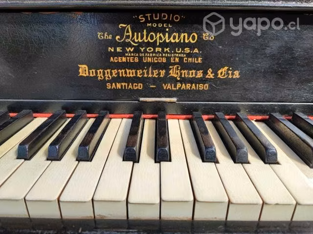 Piano autopiano Antiguo Hermoso