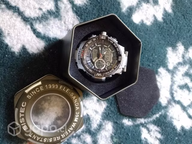 Reloj esta practicamente como nuevo - Imagen 3