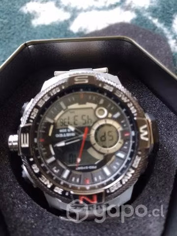 Reloj esta practicamente como nuevo