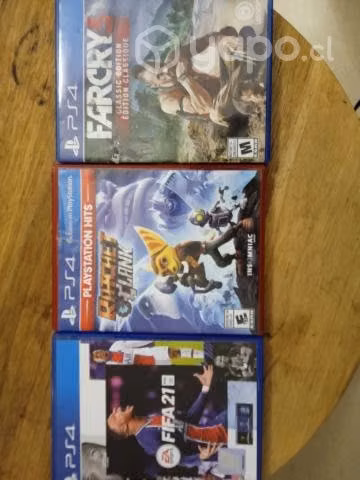 Juegos de PS4 , los discos sin caja son de regalo.