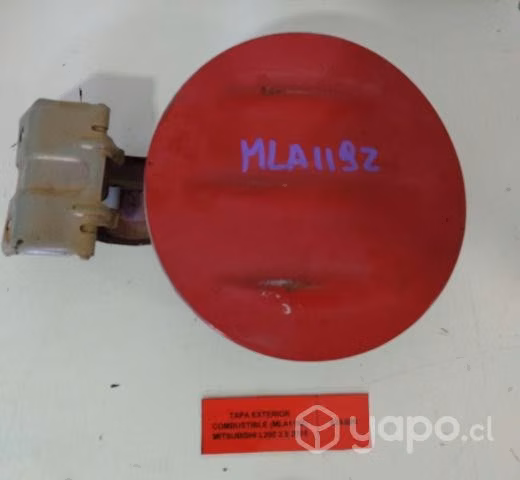 Tapa Exterior Combustible L200 2015
