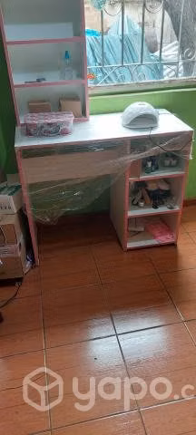 Mesa manicure - Imagen 2
