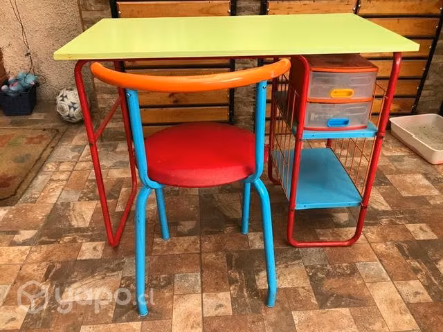 Escritorio para escolares