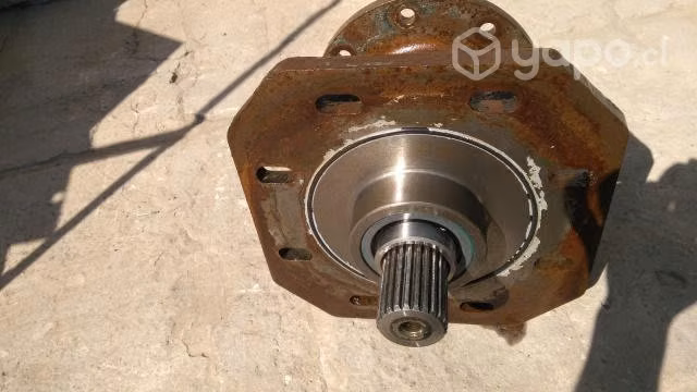 Minicargador Caterpillar 246B en desarme