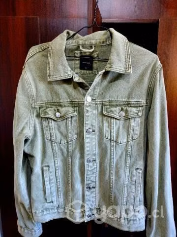 chaquetas de mezclilla y cortaviento