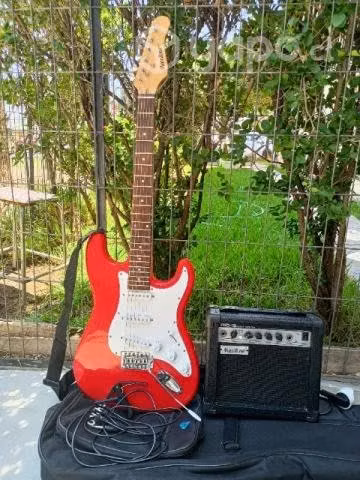 Guitarra Maxtone + Amplificador