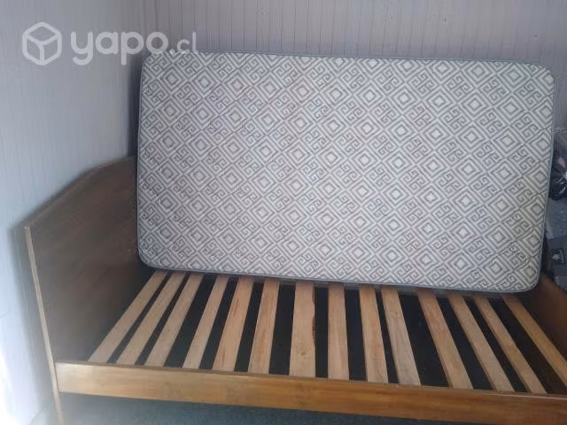 Cama plaza y media mas colchón poco uso