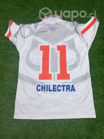 Camiseta u de chile