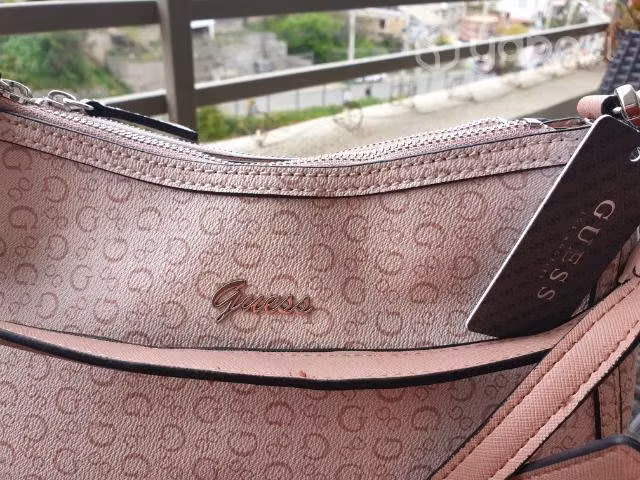 Carteras Guess 100 % originales de USA