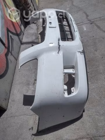 Parachoque del mazda bt - Imagen 6