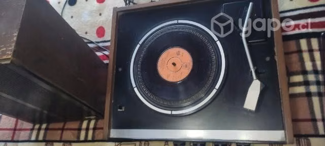Tocadiscos Vintage Irt Sterovox años 80