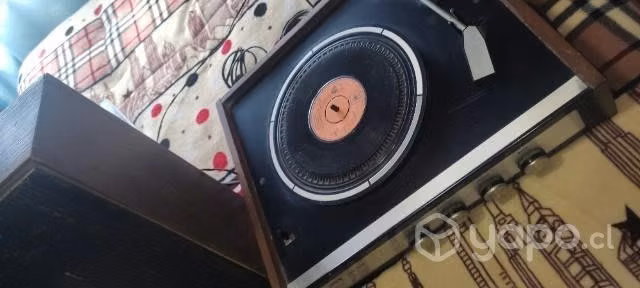 Tocadiscos Vintage Irt Sterovox años 80