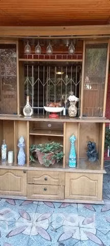 Mueble biblioteca de madera