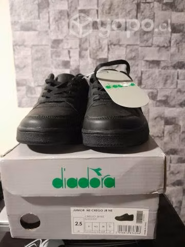 Zapatilla Diadora