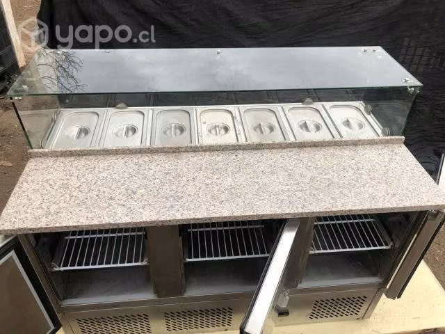 MESÓN REFRIGERADO -CALVAC 7 Depósitos. IMPECABLE