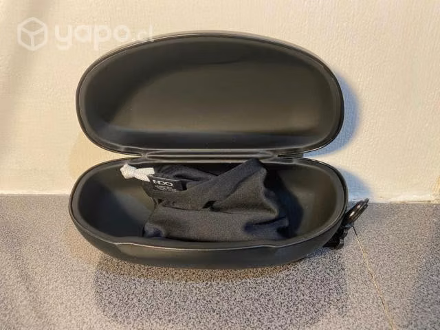 Estuche oakley tapa dura - Imagen 2