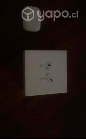 IPhone Airdspods