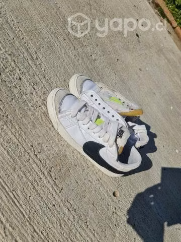 Nike Blazer low talla 40 - Imagen 2