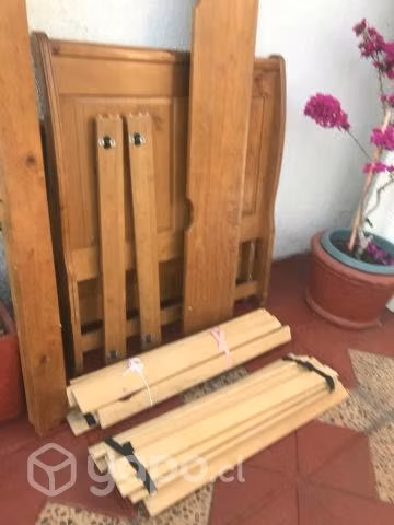 cama cuja alfombra y bajada