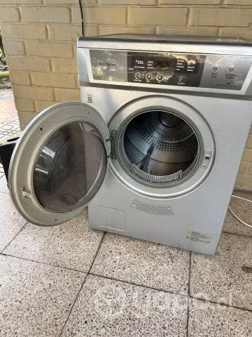 Secadora Daewoo digital funcionando perfectamente - Imagen 4