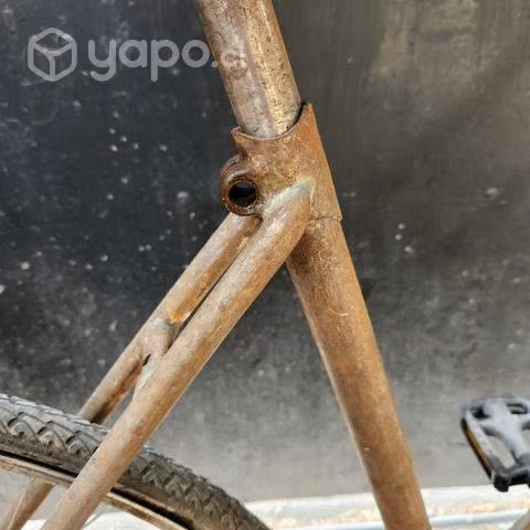 Bicicleta antigua de los 80 aro 28 unión revocado